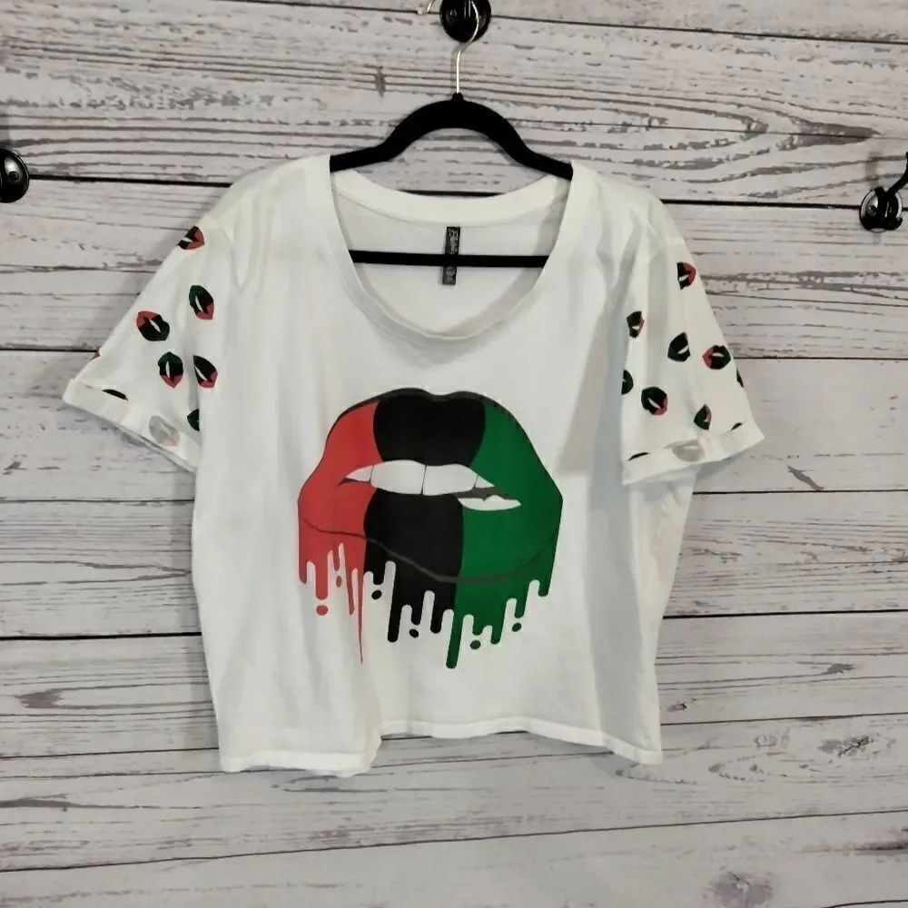 New without tags "Electric Pink" woman's T-shirt